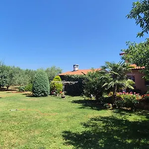Apartment Edensk Vrt Classic!!i, Vinkuran